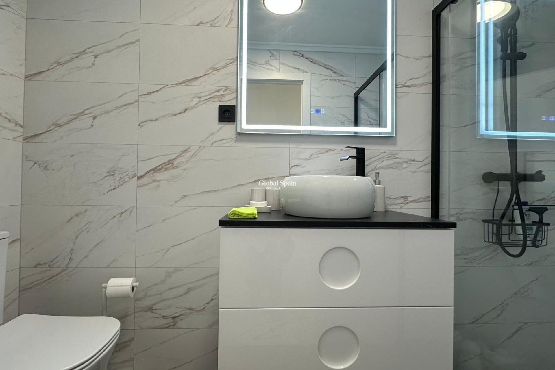 Resale - APARTMENT -
TORREVIEJA - Playa del Cura