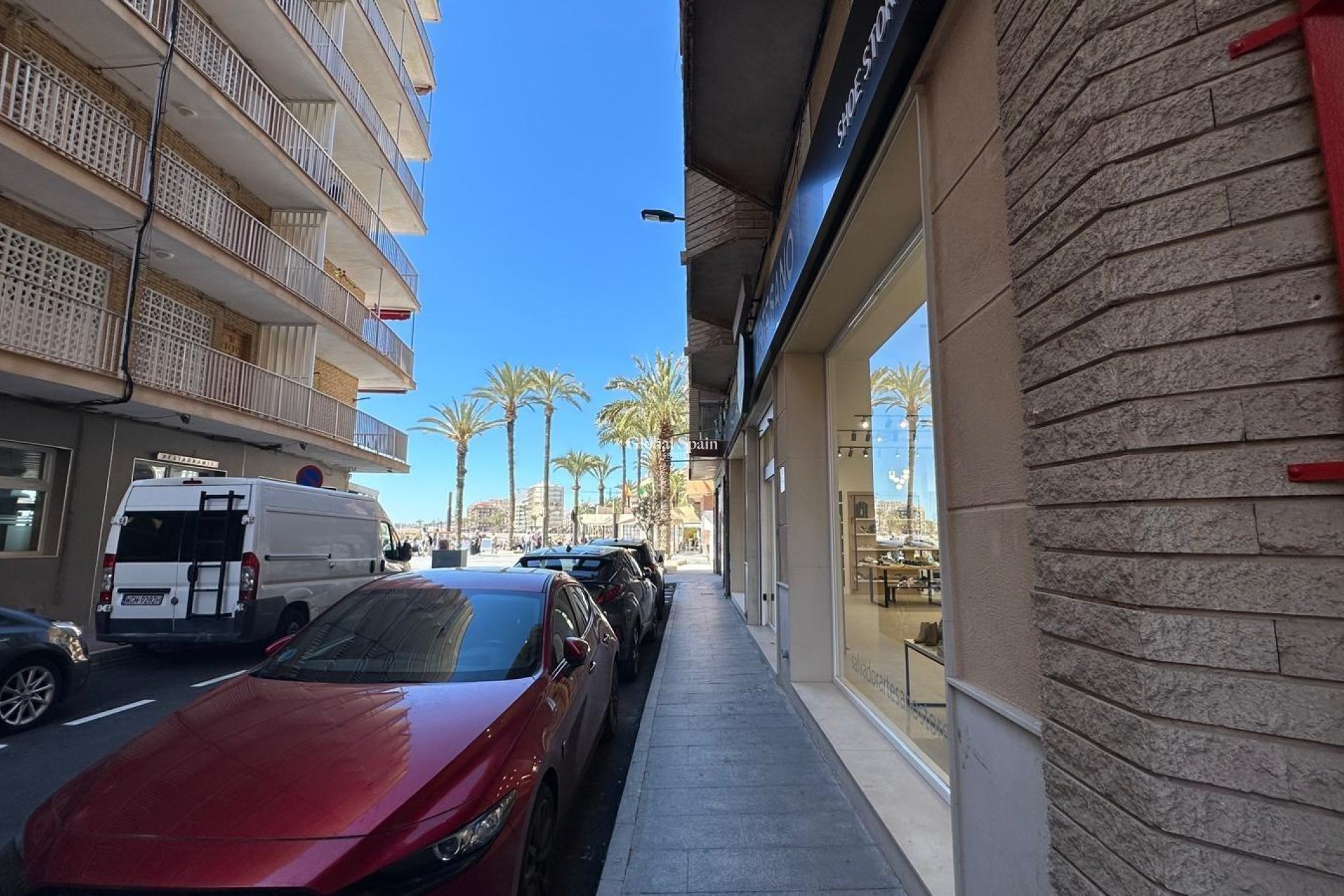 Resale - APARTMENT -
TORREVIEJA - Playa del Cura