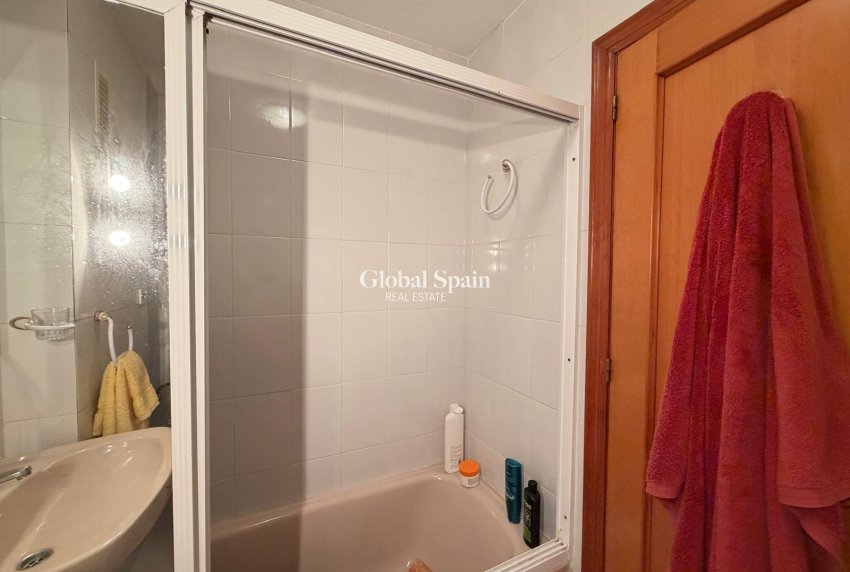 Resale - APARTMENT -
TORREVIEJA - Playa del Cura