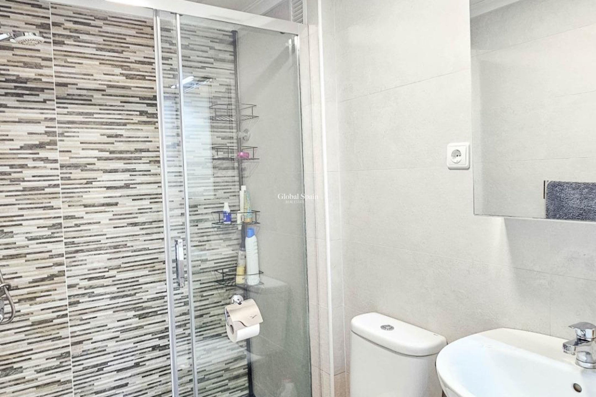 Resale - APARTMENT -
TORREVIEJA - Playa del Cura