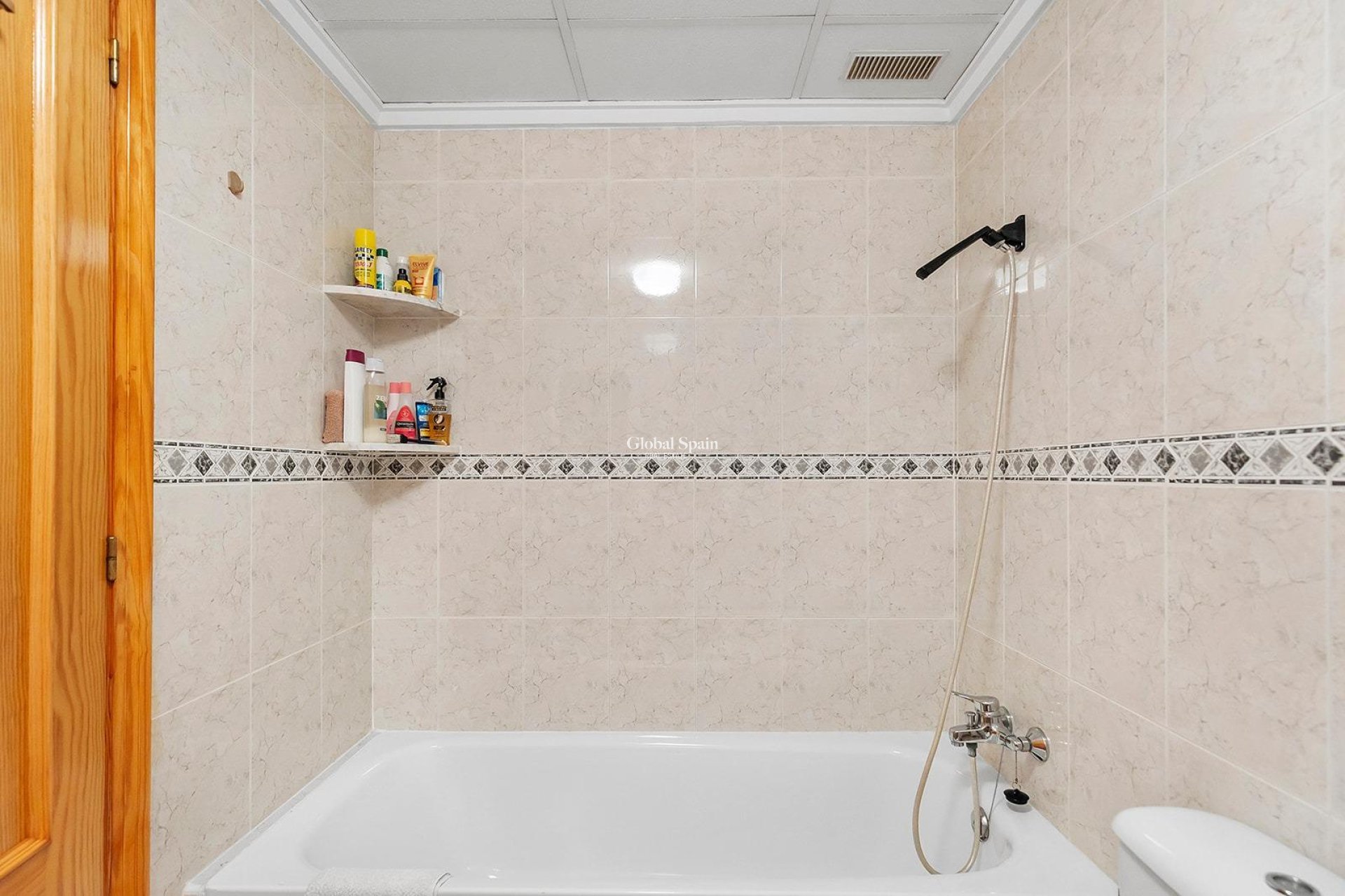 Resale - APARTMENT -
TORREVIEJA - Playa del cura