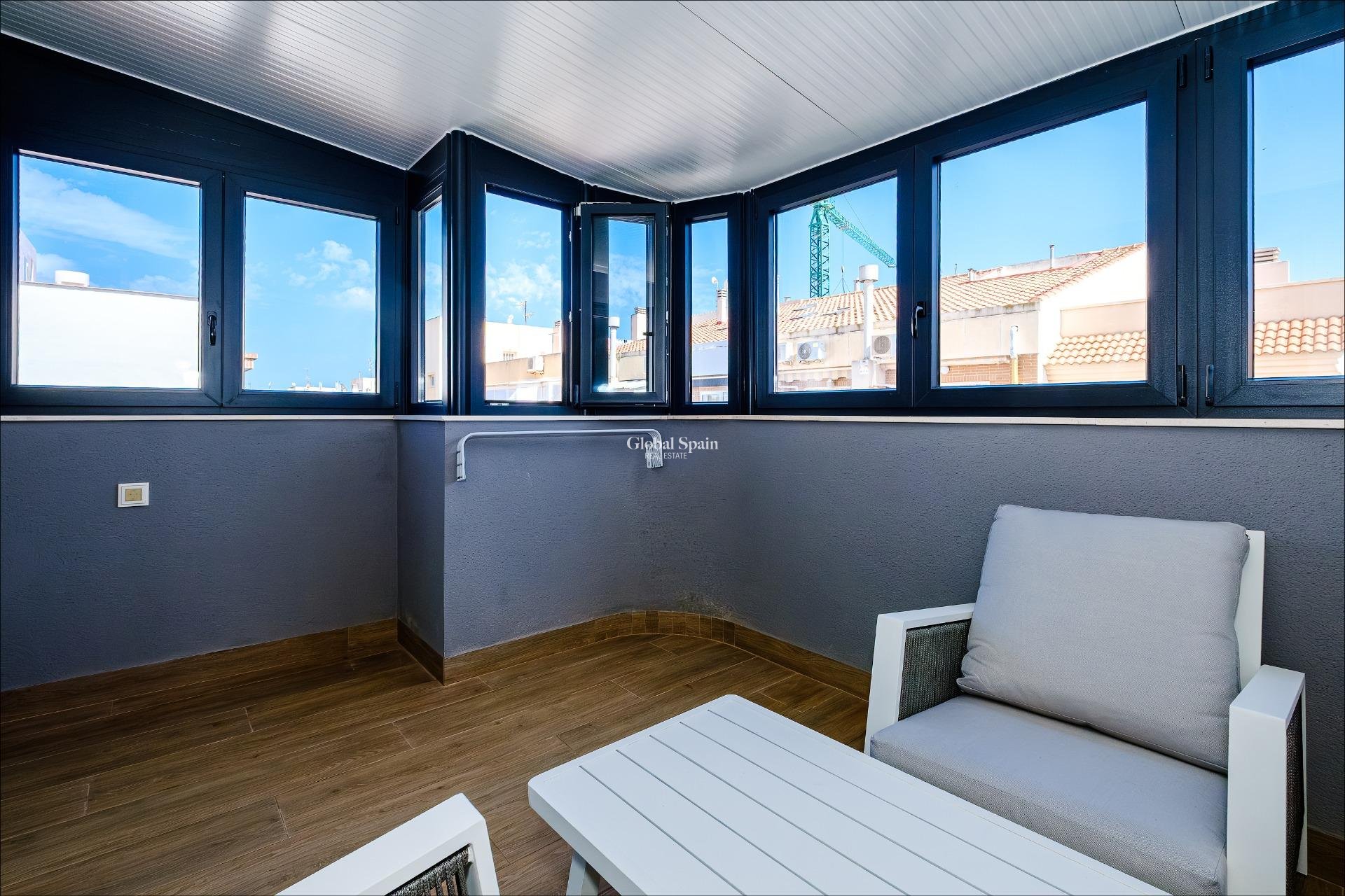 Resale - APARTMENT -
TORREVIEJA - Playa del Cura