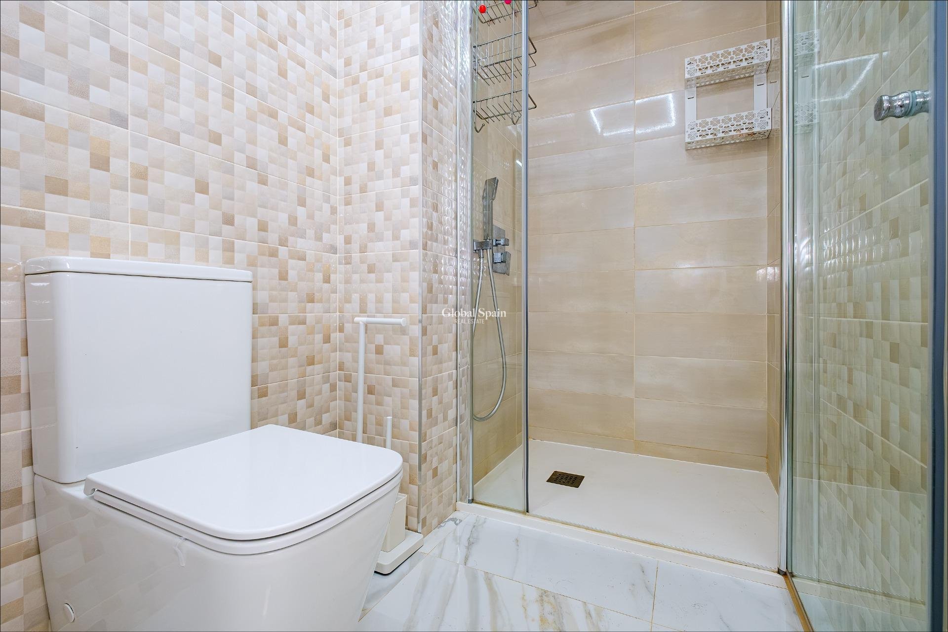 Resale - APARTMENT -
TORREVIEJA - Playa del Cura