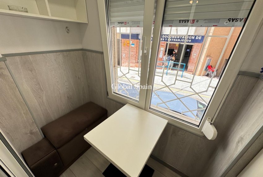 Resale - APARTMENT -
TORREVIEJA - Playa del Cura