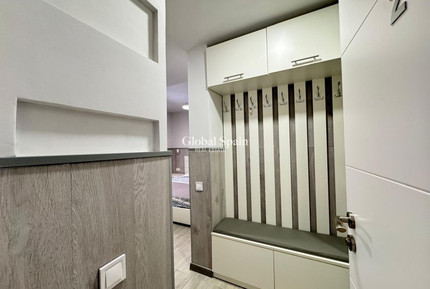 Resale - APARTMENT -
TORREVIEJA - Playa del Cura