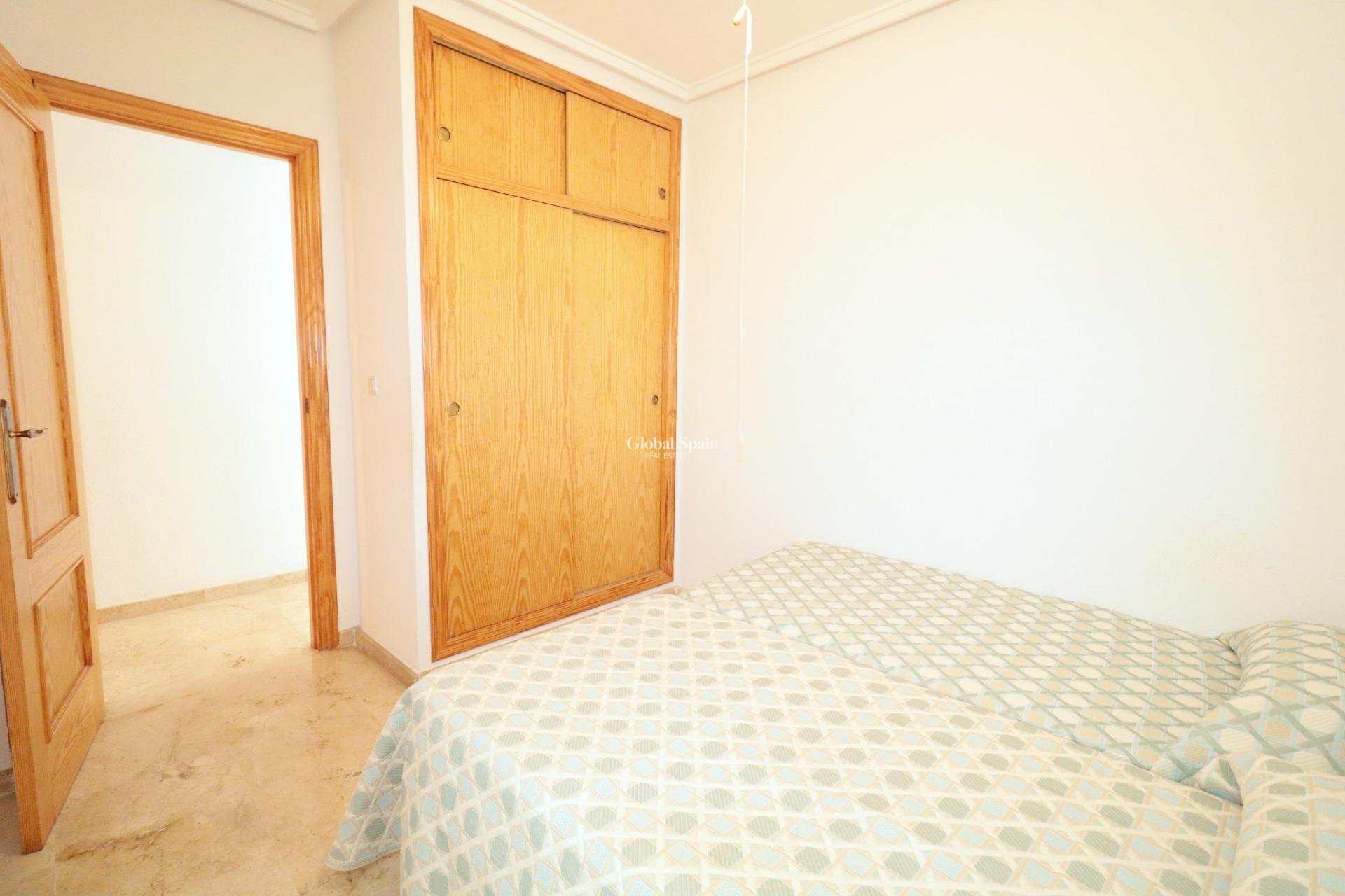 Resale - APARTMENT -
TORREVIEJA - Playa del Cura