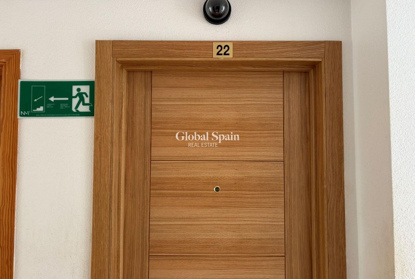 Resale - APARTMENT -
TORREVIEJA - Playa del Cura