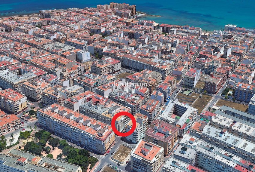 Resale - APARTMENT -
TORREVIEJA - Playa del Cura