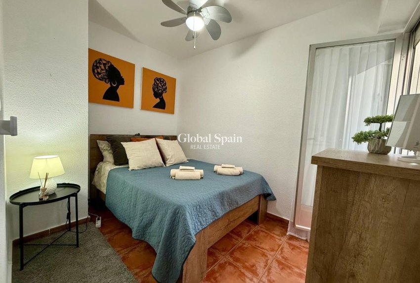 Resale - APARTMENT -
TORREVIEJA - Playa del Cura