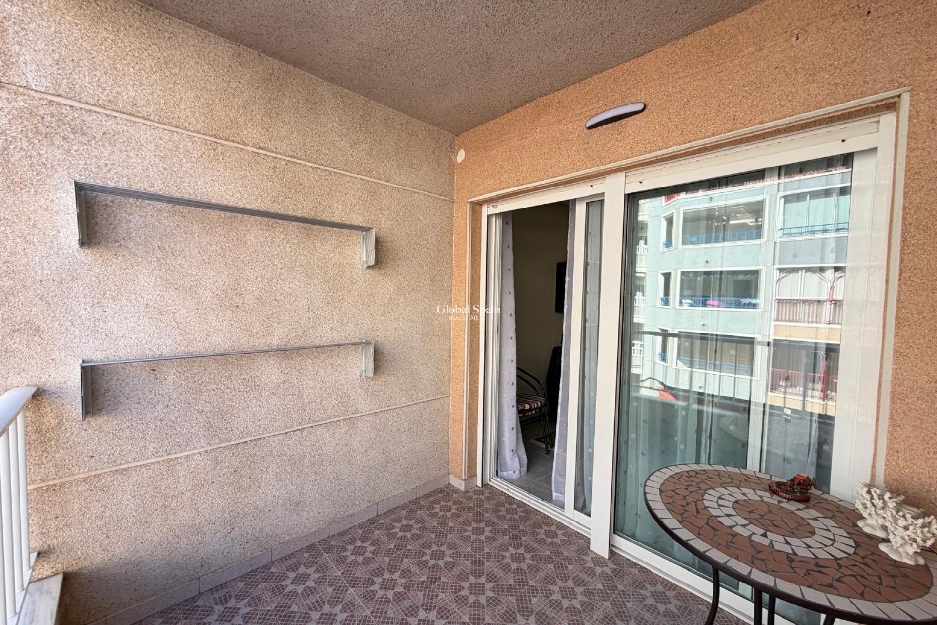 Resale - APARTMENT -
TORREVIEJA - Playa del Cura