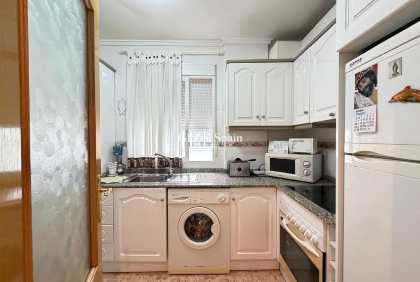 Resale - APARTMENT -
TORREVIEJA - Playa del Cura