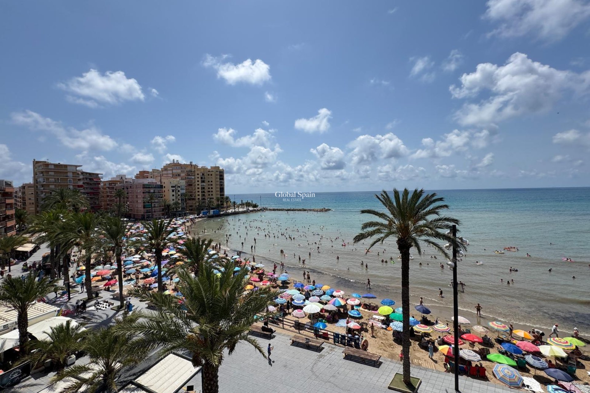 Resale - APARTMENT -
TORREVIEJA - Playa del Cura