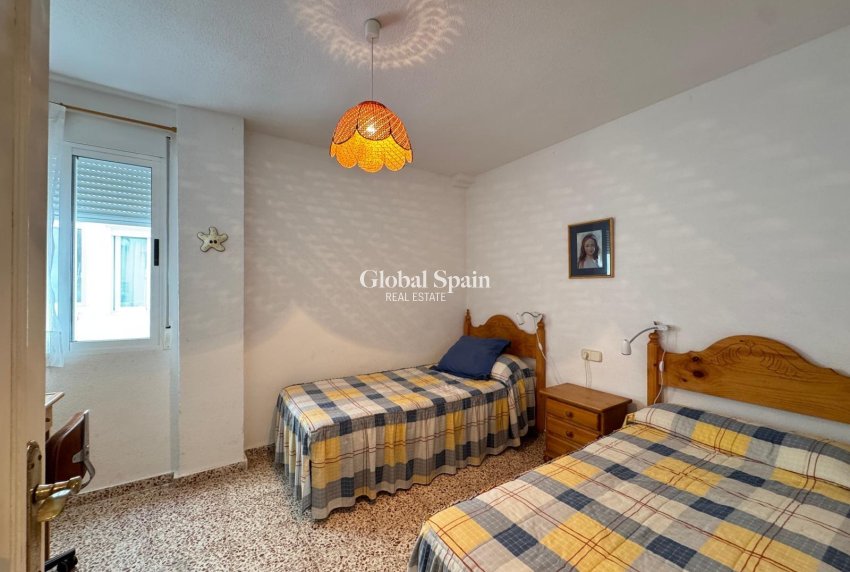 Resale - APARTMENT -
TORREVIEJA - Playa del Cura