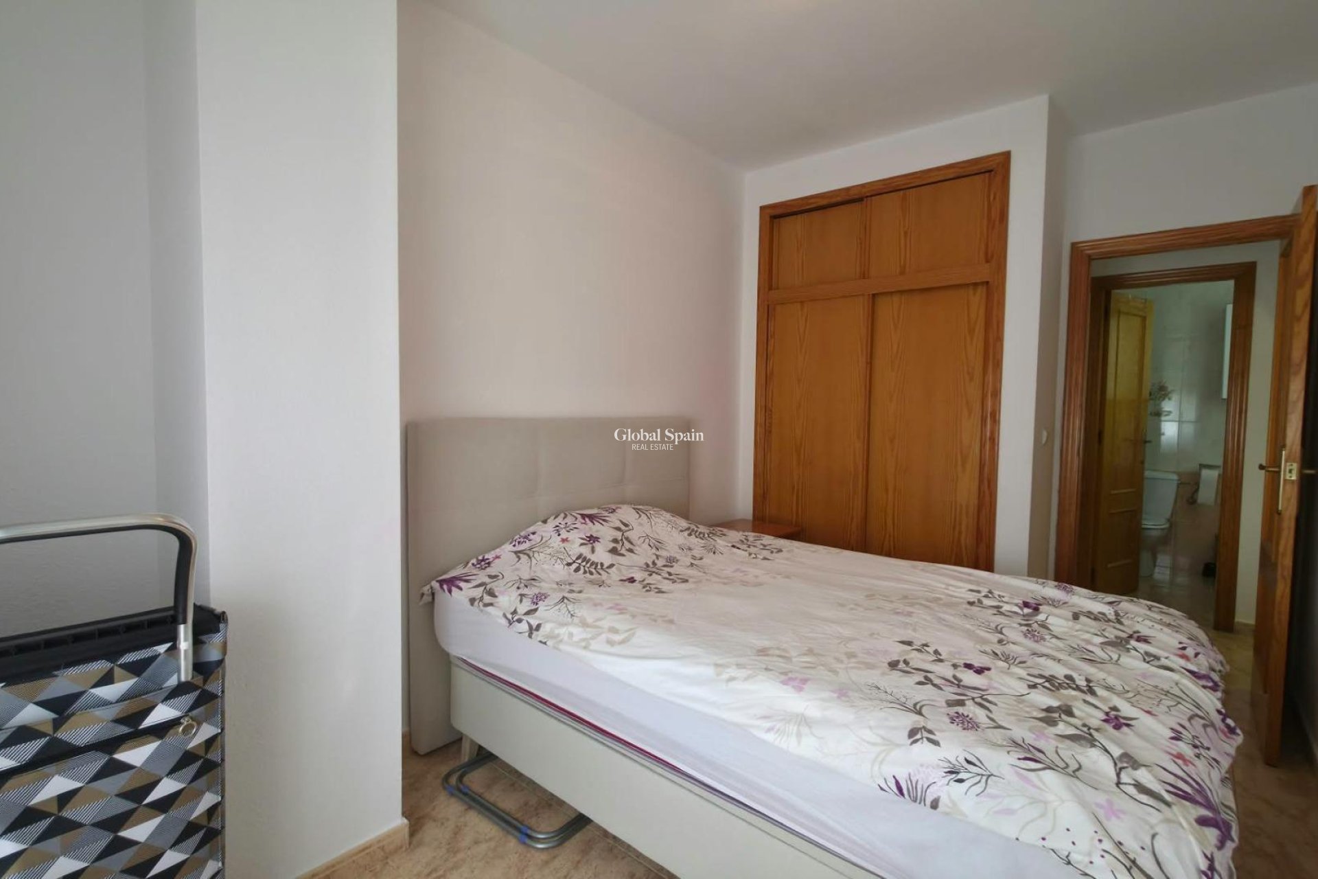 Resale - APARTMENT -
TORREVIEJA - Playa del Cura