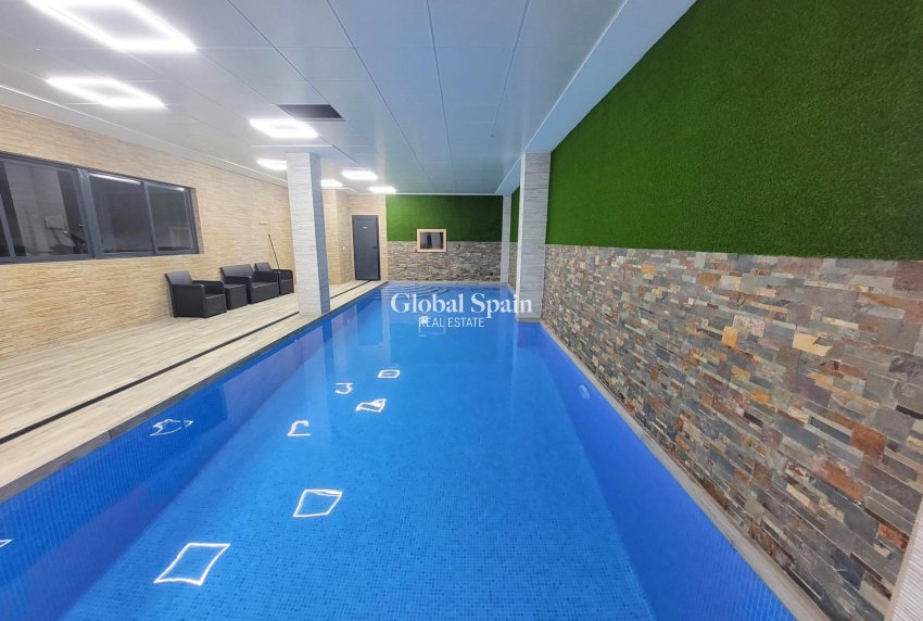 Resale - APARTMENT -
TORREVIEJA - Playa del Cura