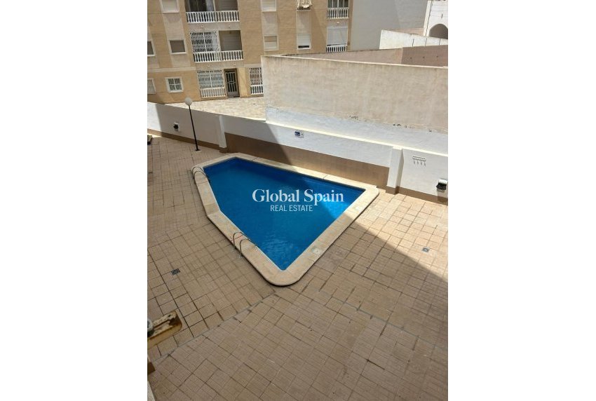 Resale - Apartment -
TORREVIEJA - Playa Los Locos