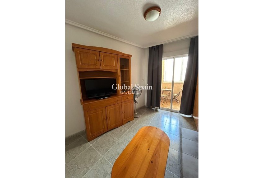Resale - Apartment -
TORREVIEJA - Playa Los Locos