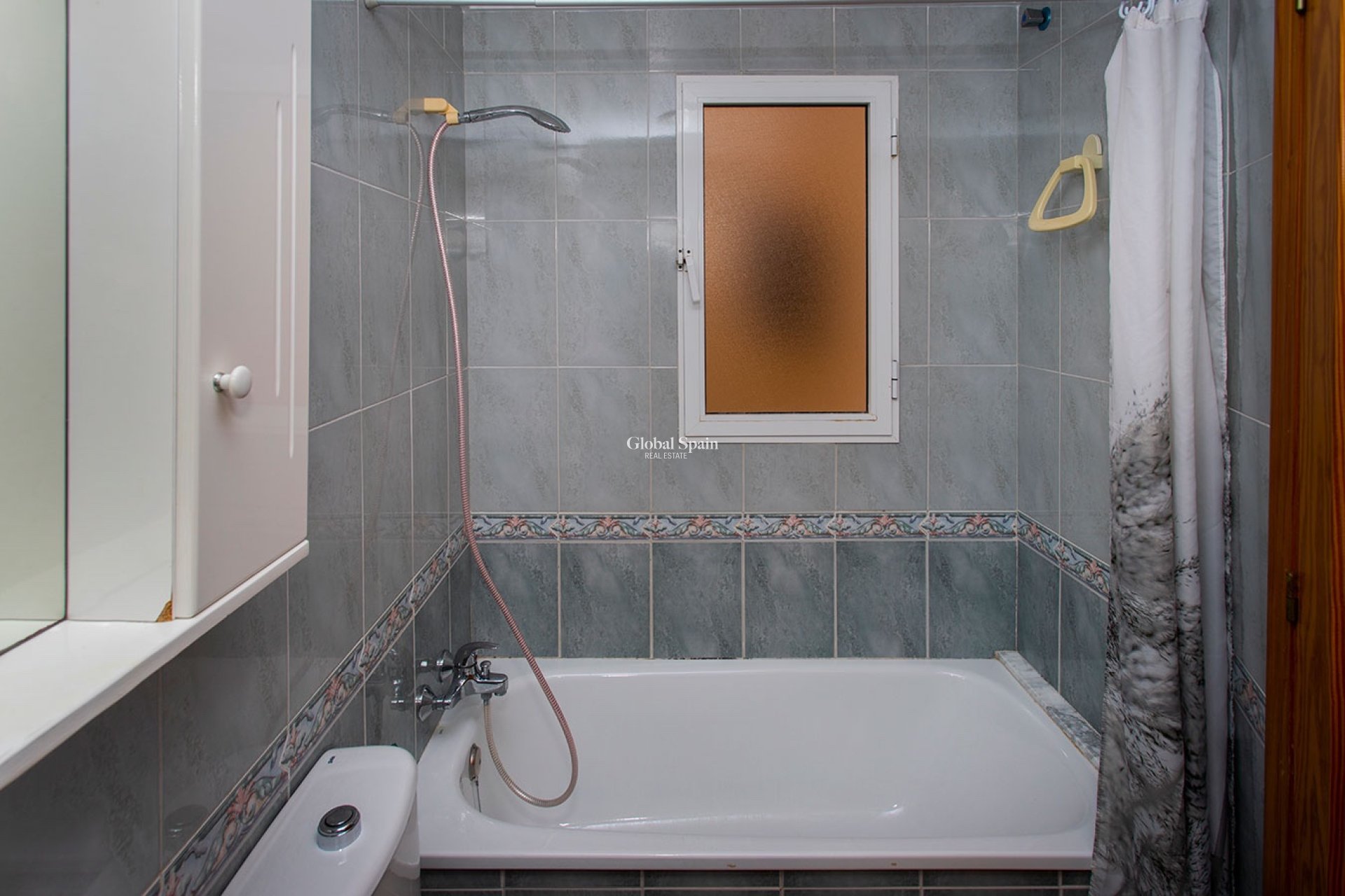 Resale - APARTMENT -
TORREVIEJA - Playa Los Locos