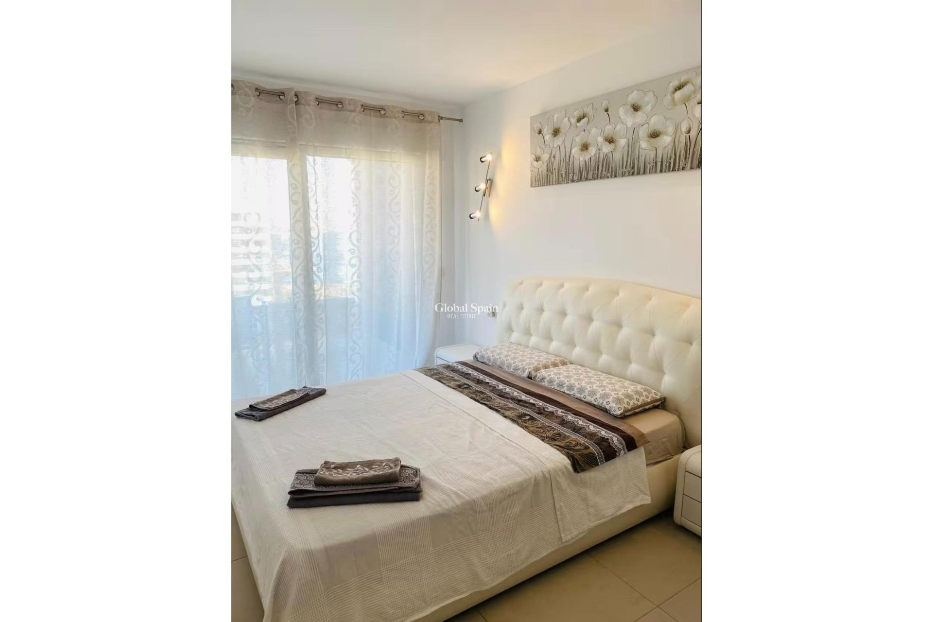 Resale - Apartment -
TORREVIEJA - Punta Prima