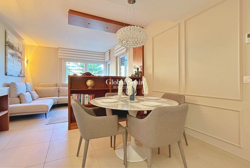 Resale - Apartment -
TORREVIEJA - Punta Prima