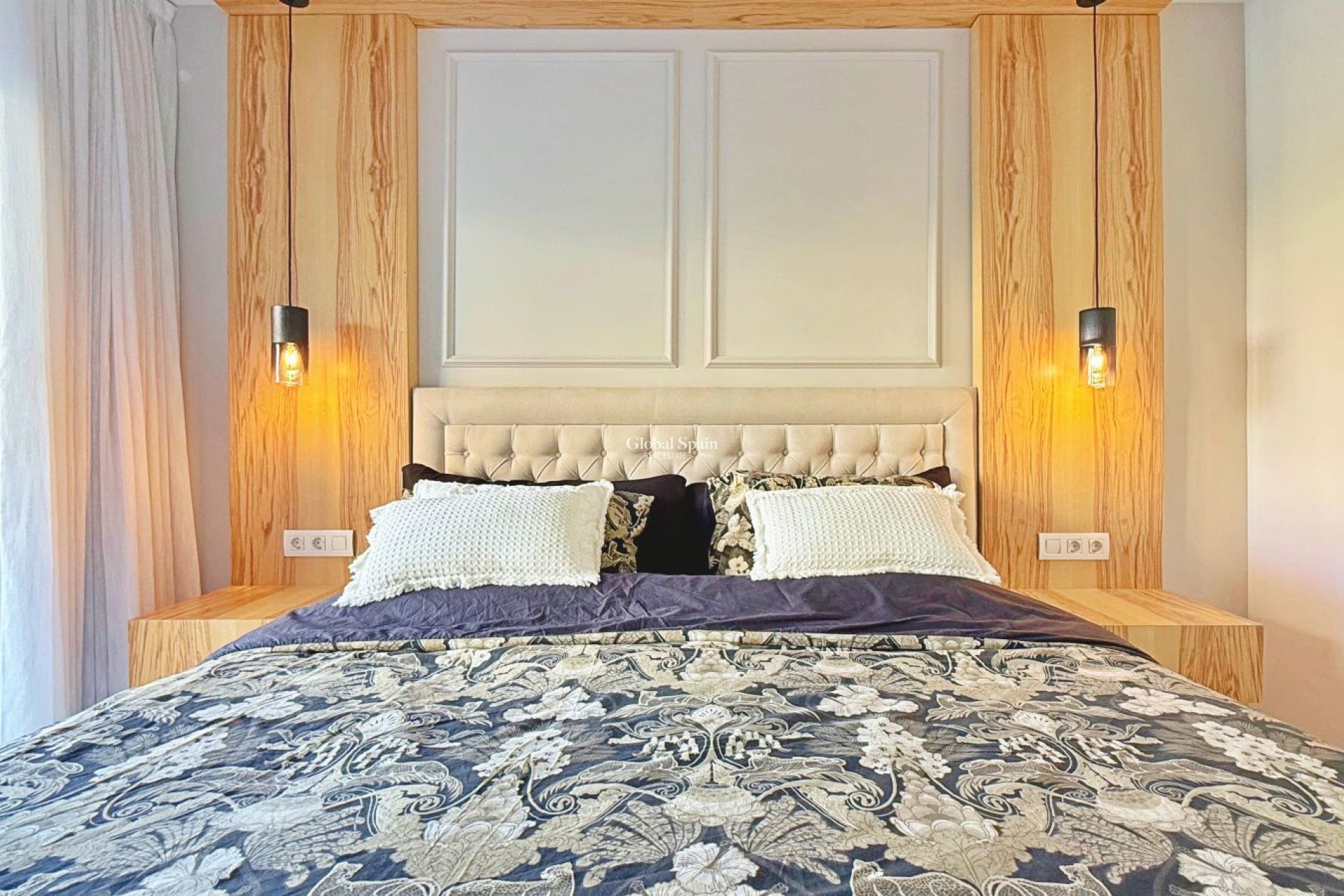 Resale - Apartment -
TORREVIEJA - Punta Prima