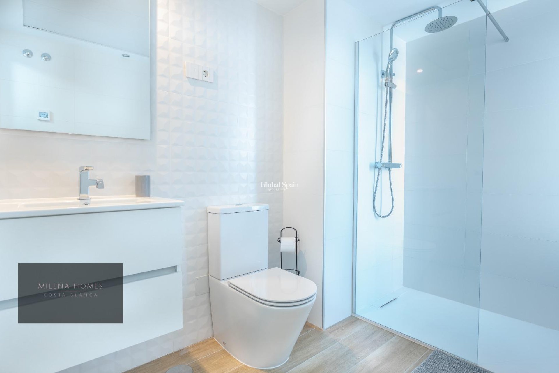 Resale - APARTMENT -
TORREVIEJA - Punta Prima