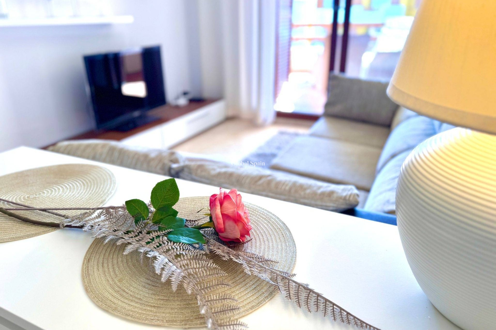 Resale - APARTMENT -
TORREVIEJA - Punta Prima