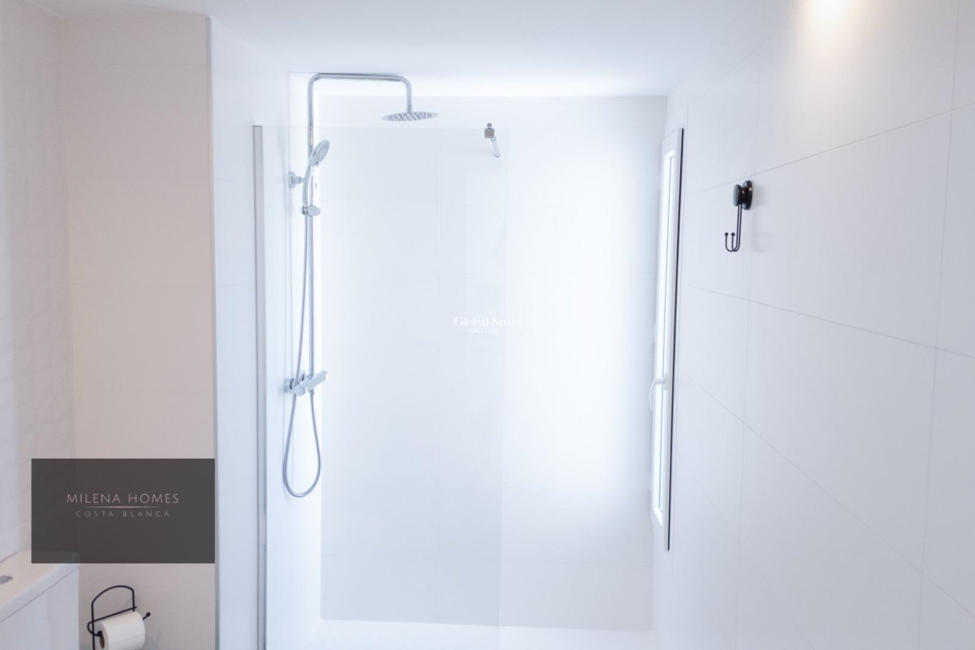 Resale - APARTMENT -
TORREVIEJA - Punta Prima