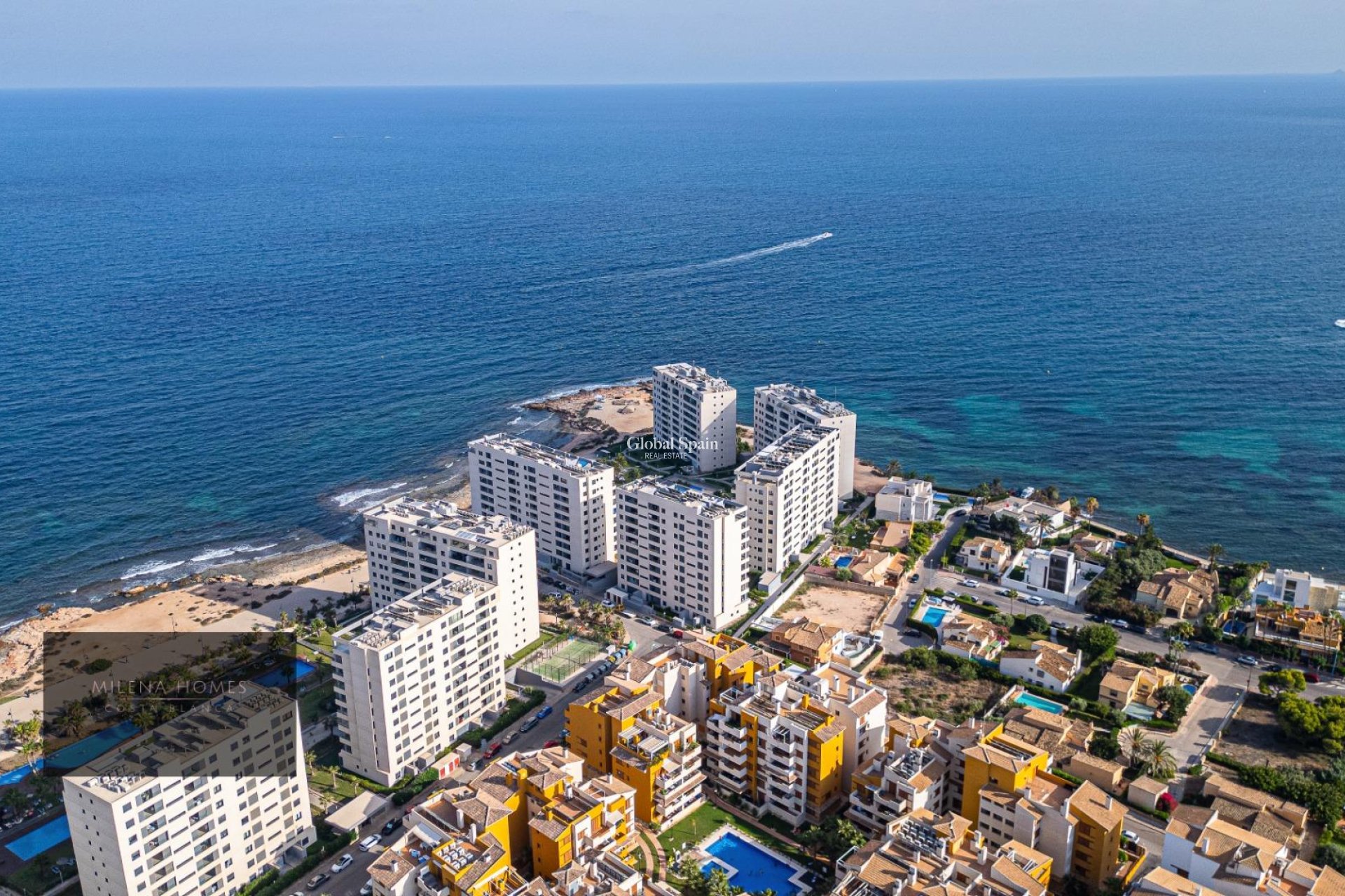 Resale - APARTMENT -
TORREVIEJA - Punta Prima