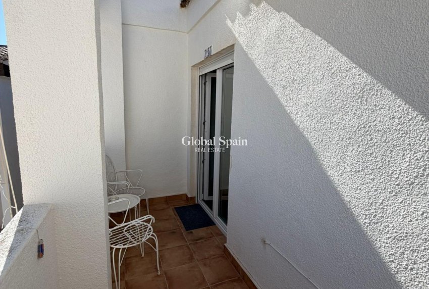 Resale - APARTMENT -
TORREVIEJA - Punta Prima