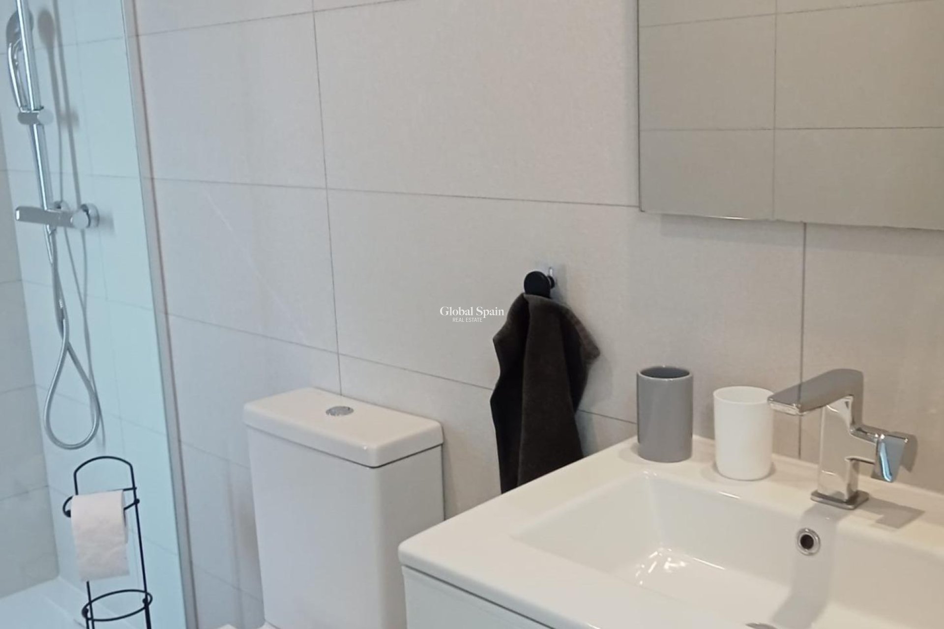 Resale - APARTMENT -
TORREVIEJA - Punta Prima