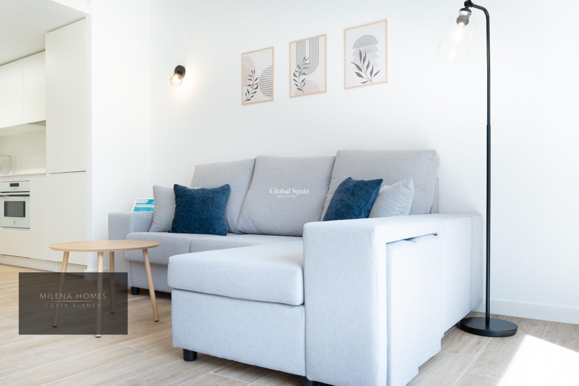 Resale - APARTMENT -
TORREVIEJA - Punta Prima