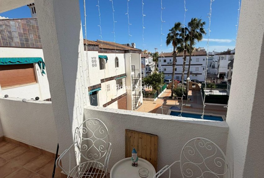 Resale - APARTMENT -
TORREVIEJA - Punta Prima