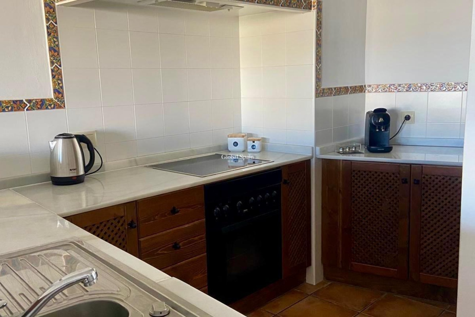 Resale - APARTMENT -
TORREVIEJA - Punta Prima