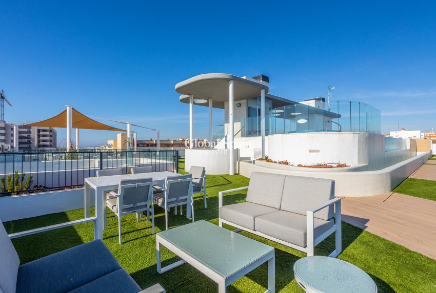 Resale - APARTMENT -
TORREVIEJA - Rocio del Mar