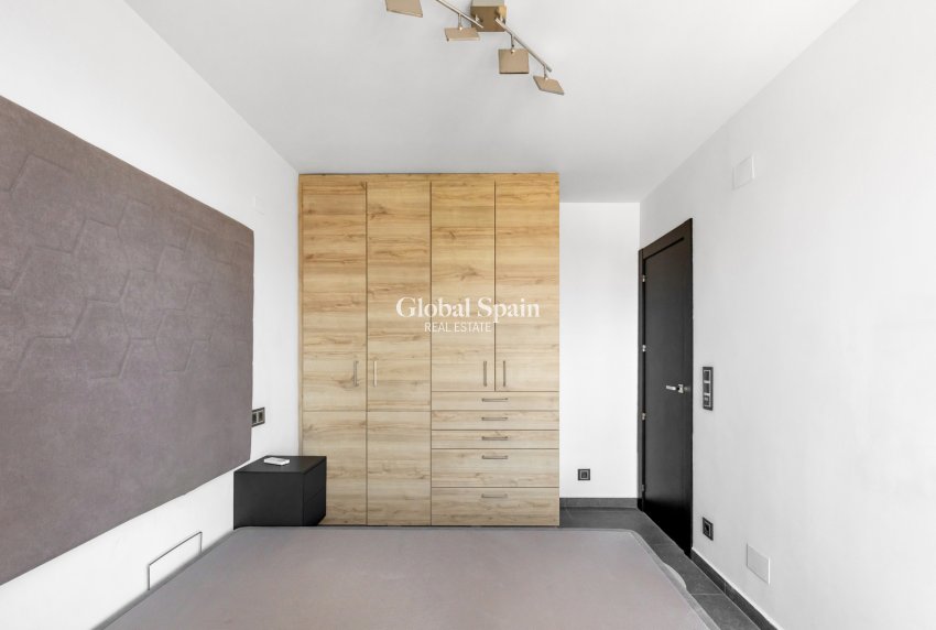 Resale - APARTMENT -
TORREVIEJA - Rocio del Mar