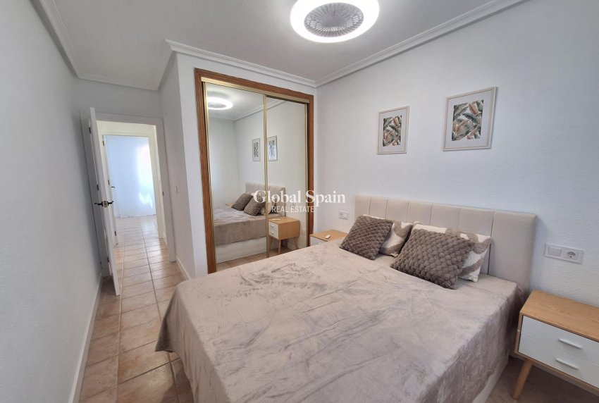 Resale - APARTMENT -
TORREVIEJA - Sector 25