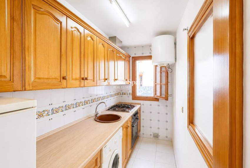 Resale - APARTMENT -
TORREVIEJA - Torre del moro