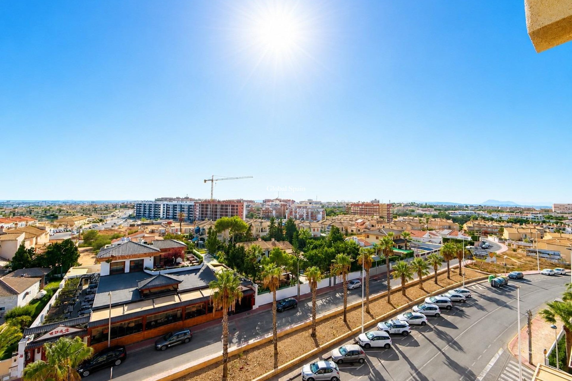 Resale - APARTMENT -
TORREVIEJA - Torre del moro