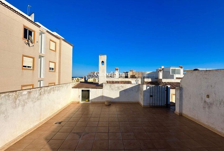 Resale - APARTMENT -
TORREVIEJA - Torreblanca