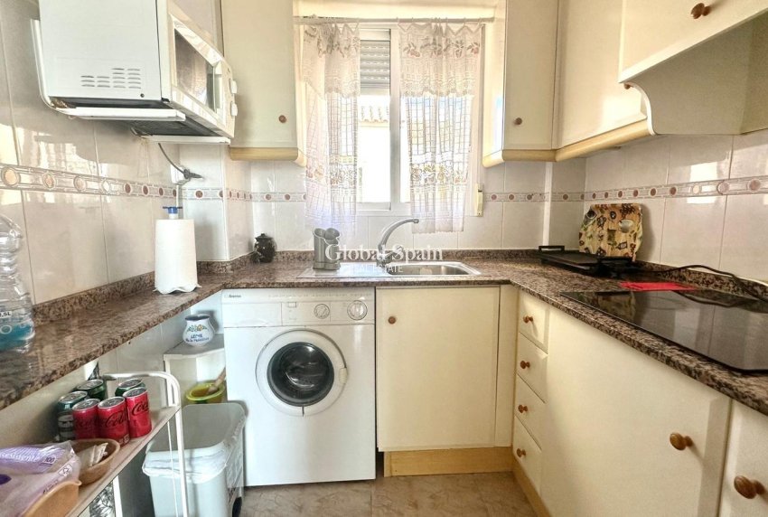 Resale - APARTMENT -
TORREVIEJA - Torreblanca