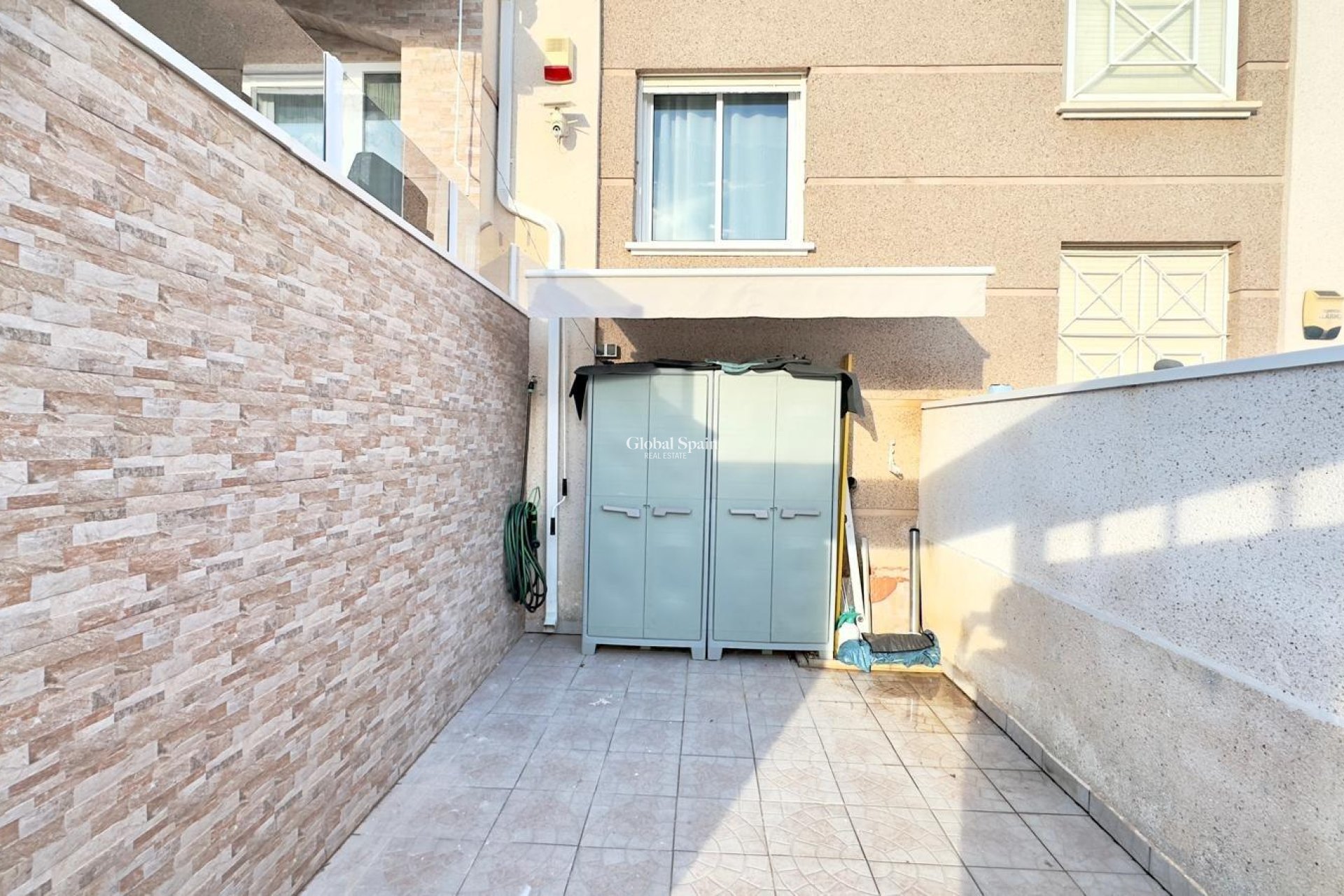 Resale - APARTMENT -
TORREVIEJA - Torreblanca