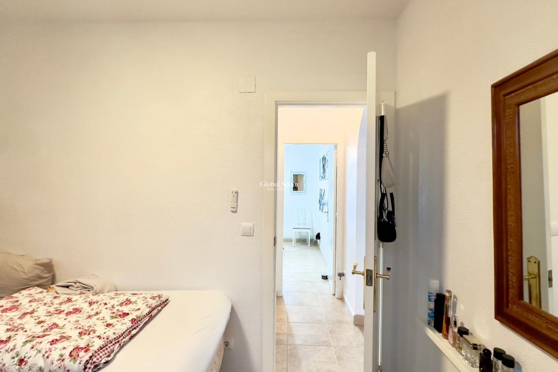Resale - APARTMENT -
TORREVIEJA - Torreblanca