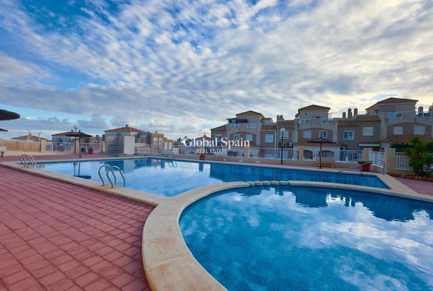Resale - APARTMENT -
TORREVIEJA - Torreblanca