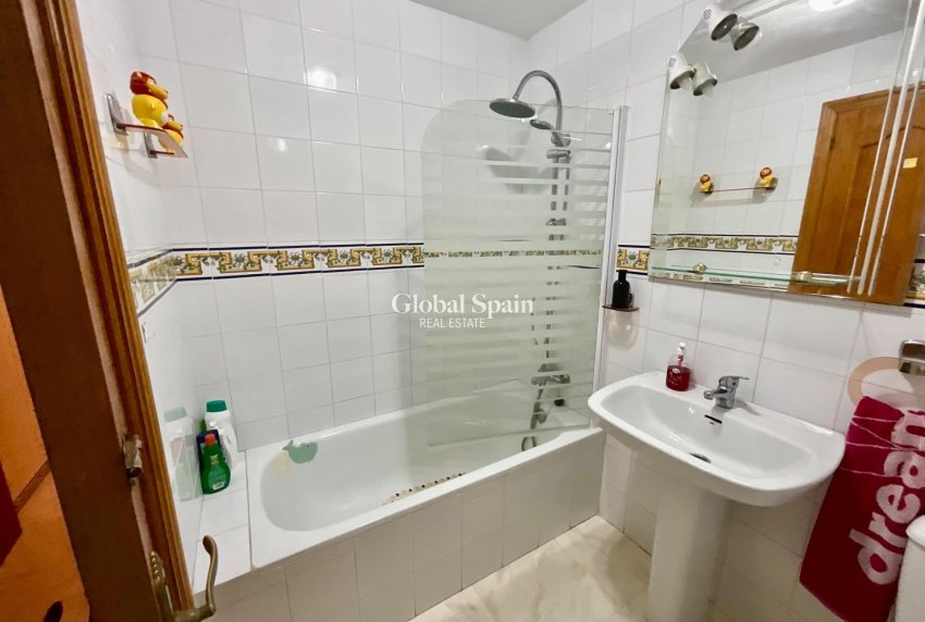 Resale - APARTMENT -
TORREVIEJA - Torreblanca