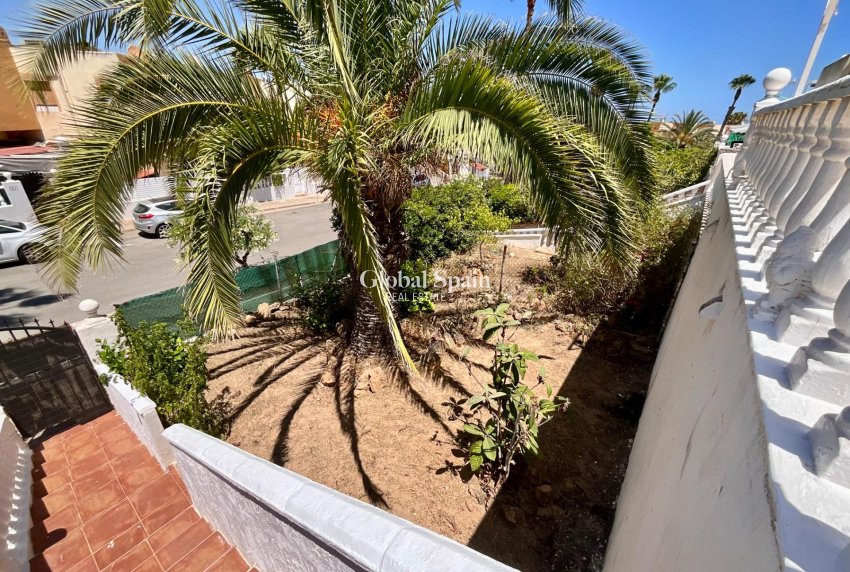 Resale - APARTMENT -
TORREVIEJA - Torreblanca