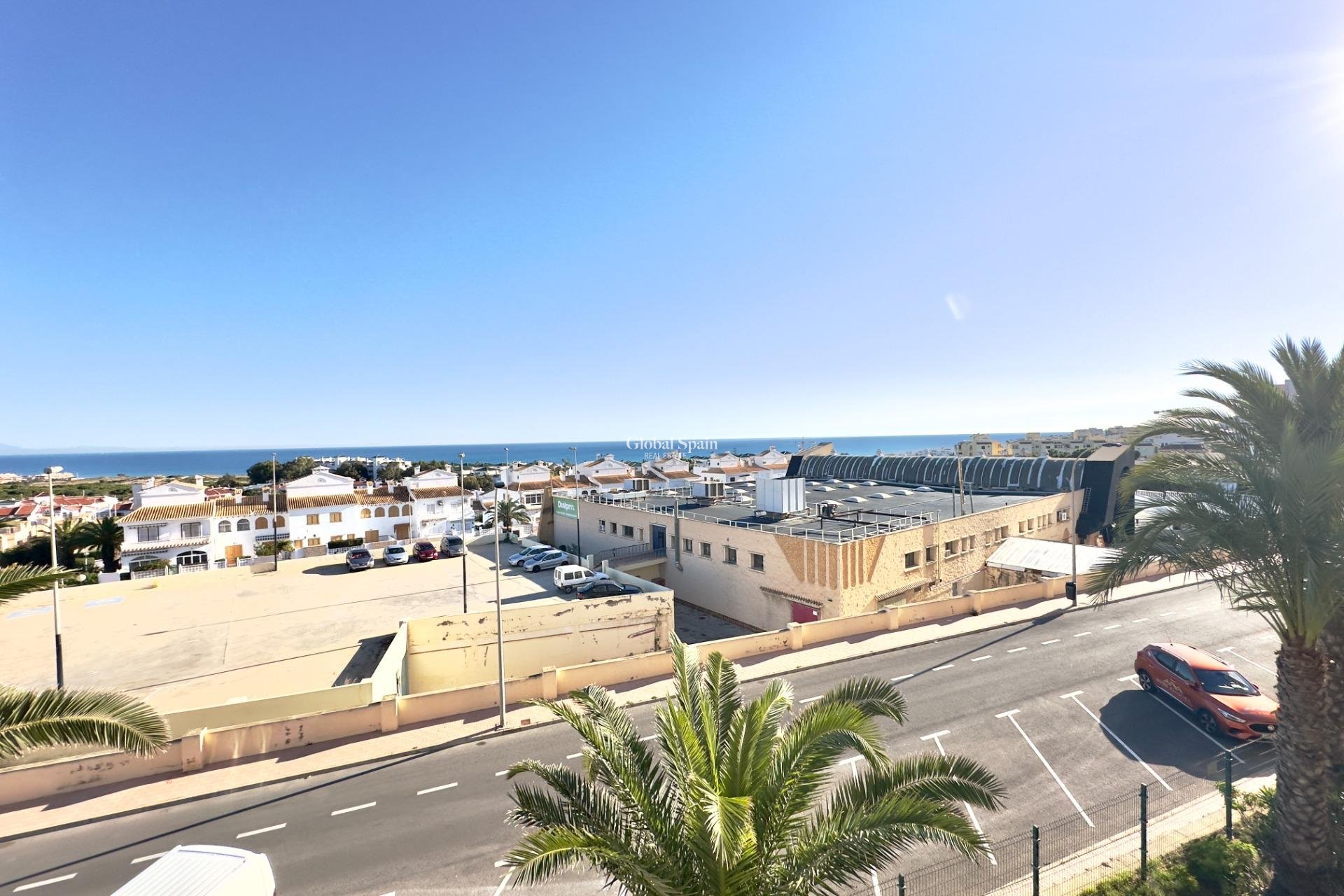 Resale - APARTMENT -
TORREVIEJA - Torreblanca