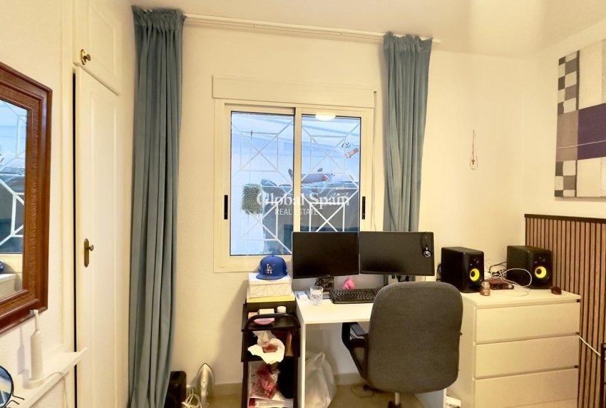 Resale - APARTMENT -
TORREVIEJA - Torreblanca