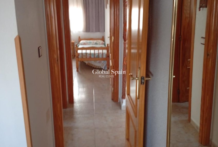 Resale - APARTMENT -
TORREVIEJA - Torreblanca