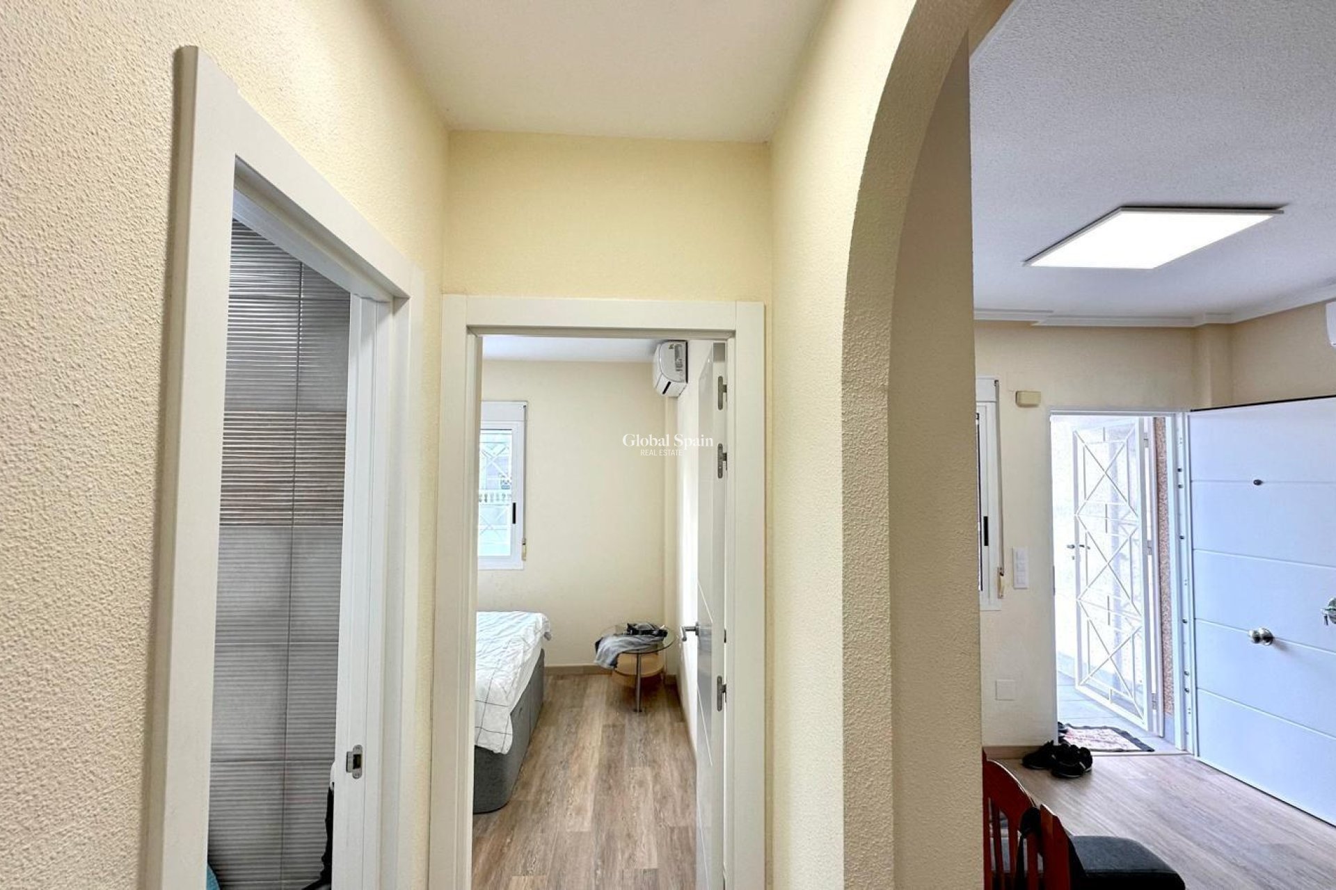 Resale - APARTMENT -
TORREVIEJA - Torreblanca